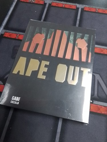Ape out con steelbook srg - out,